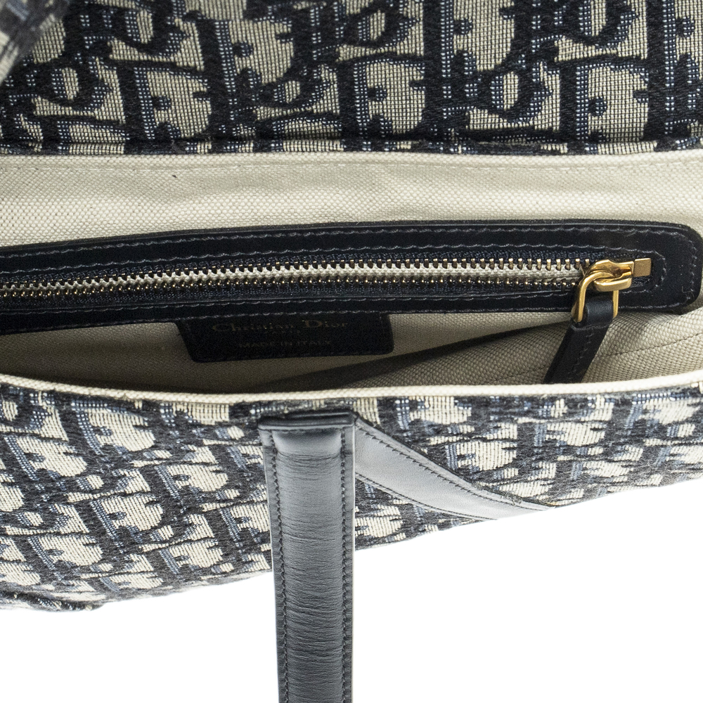 Dior New Saddle Bag - Picture 8 of 9